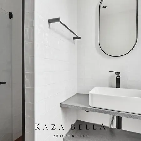 Kaza Bella - Alfort 4 Modern Renovated Bright
